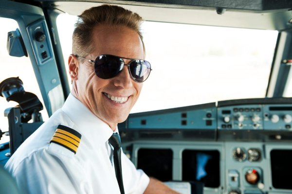 пилот самолета