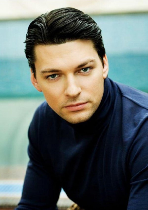 даниил страхов