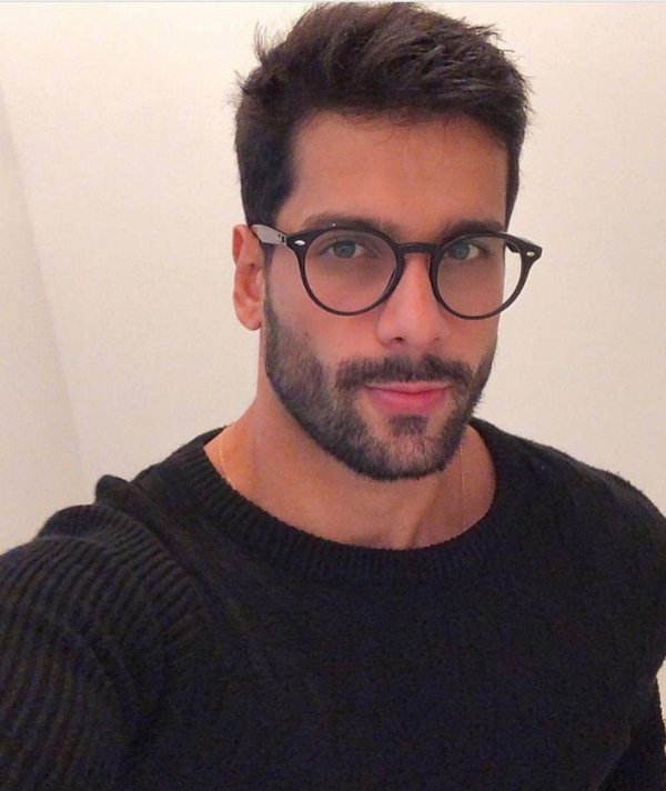 бородатые мужчины