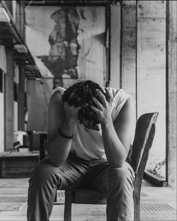 грусть мужчины