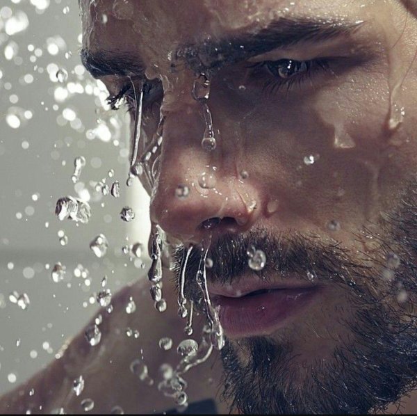 мокрое лицо