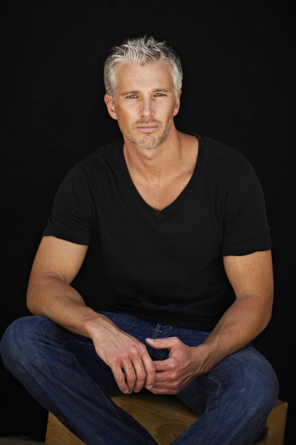 красивые взрослые мужчины