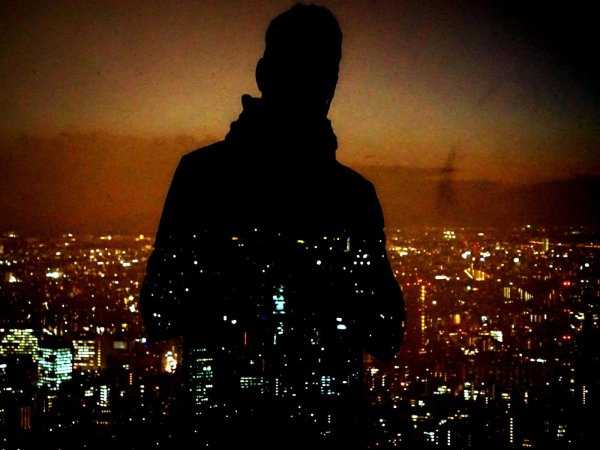 в ночном городе