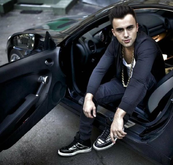 кирилл туриченко