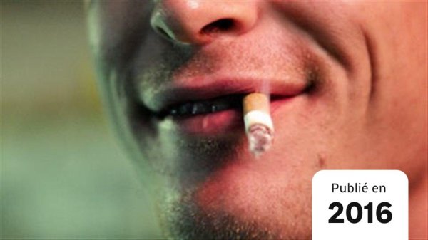 сигарета в зубах