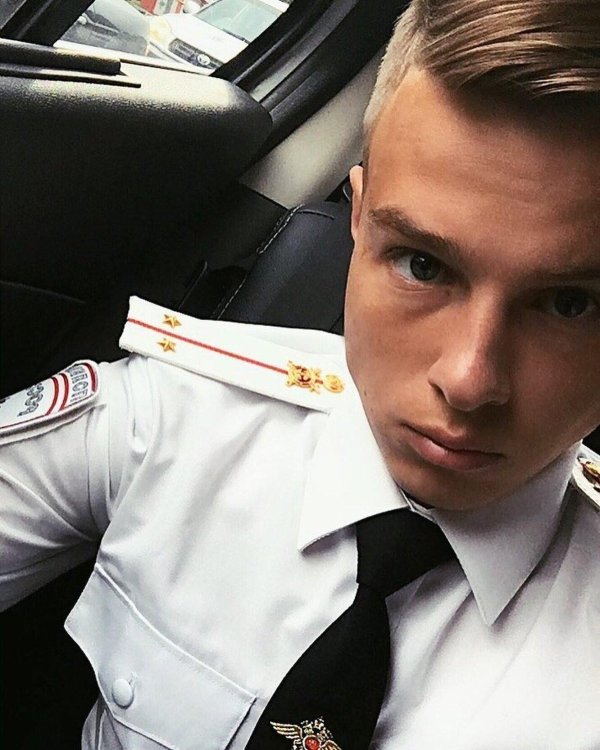 роман карплюк