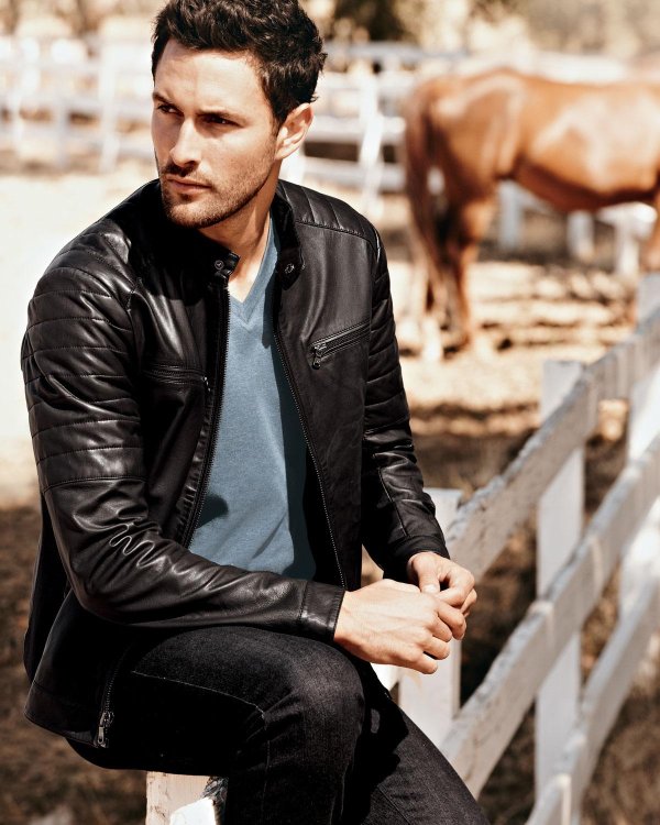 кожаная куртка