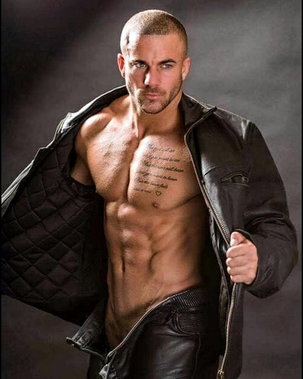 кожаная куртка