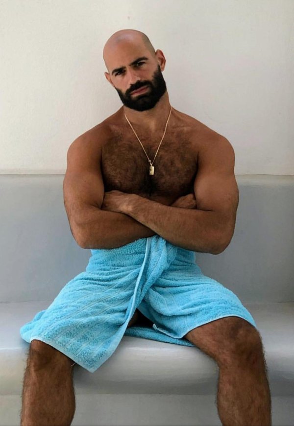 волосатые мужчина