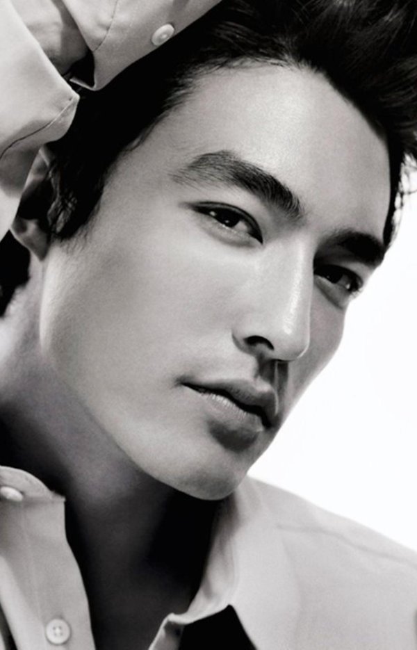 дэниел хенни