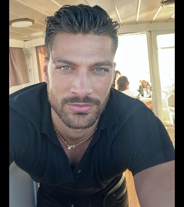 симоне сузинна