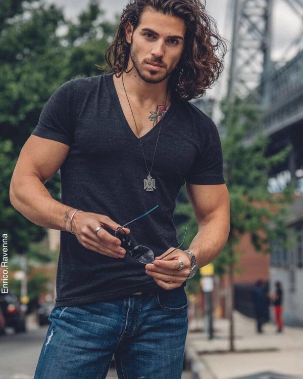 энрико равена