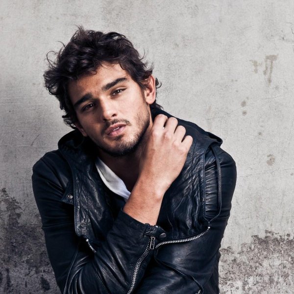 марлон тейксейра