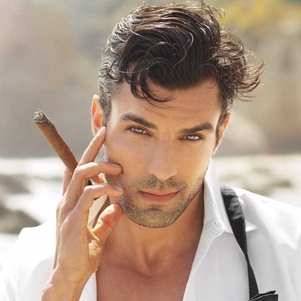 красивая парень