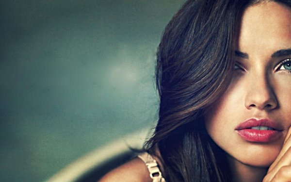 адриана лима