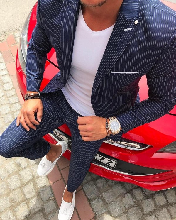 красивые мужские костюмы