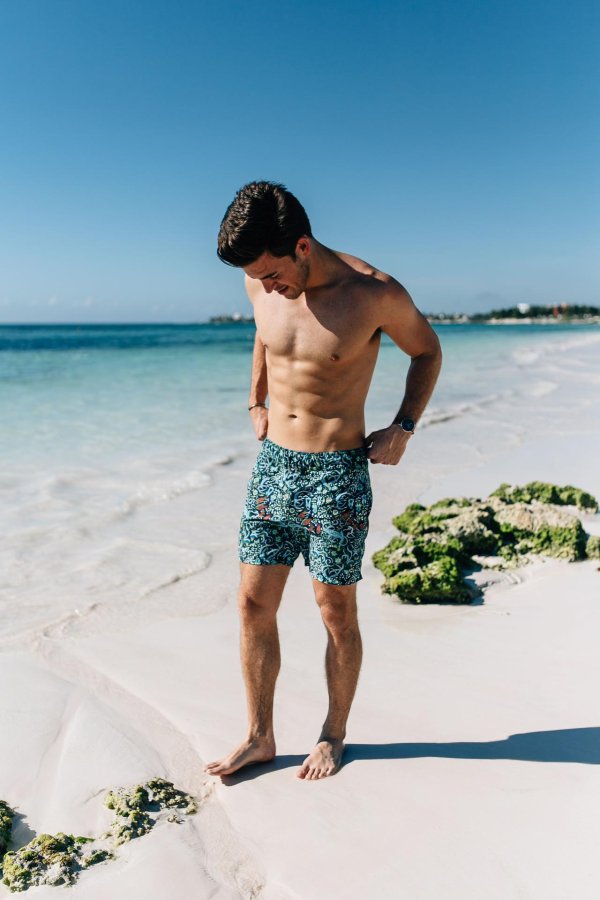 пляжные шорты