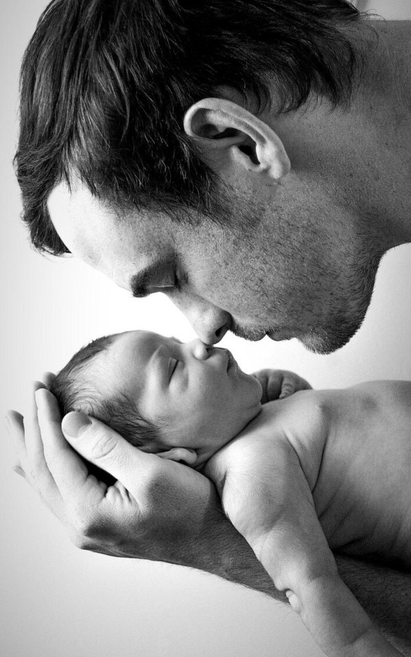 фотосессия новорожденного с папой