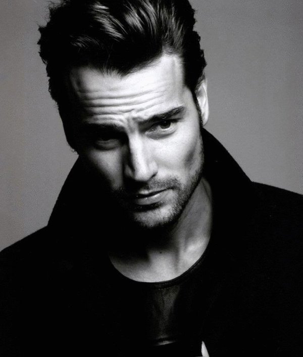 мужской портрет