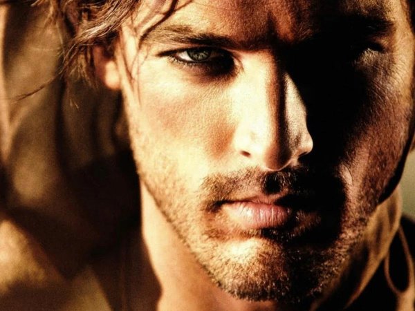 красивые мужские глаза