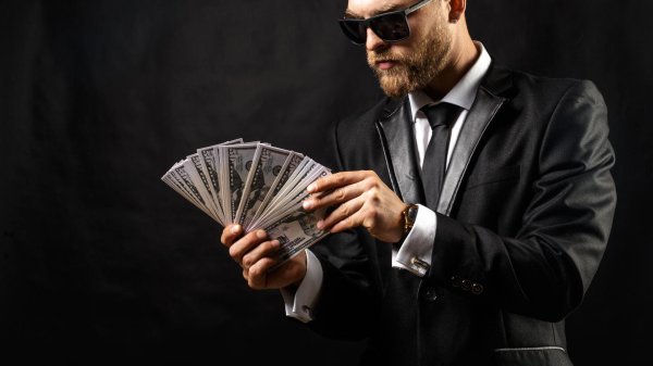 мужчина богатый