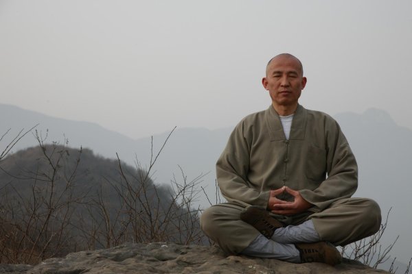 школа цигун и кунг фу шаолиня мастера ши янбина