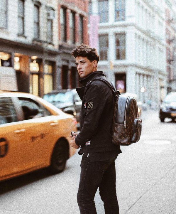 даниэль иллескас