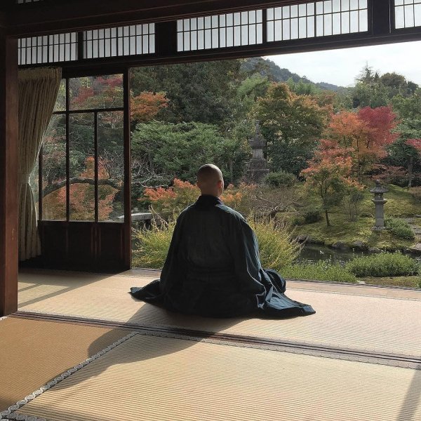 японские монахи