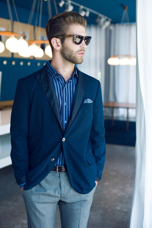 красивый стильный мужчина