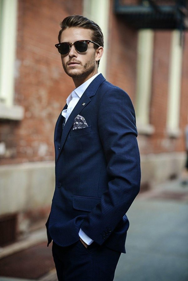 стильный костюм