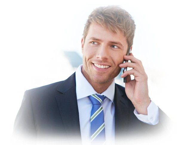 человек звонит