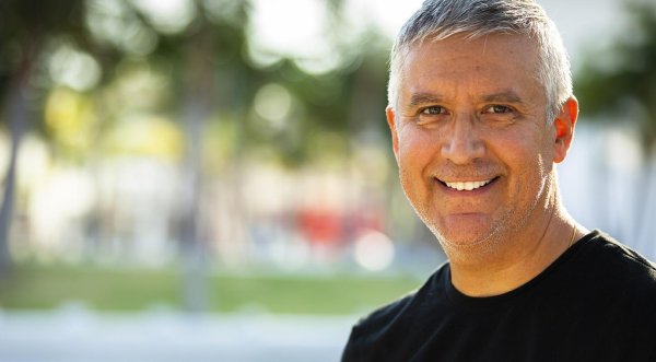 мужчина 60 лет