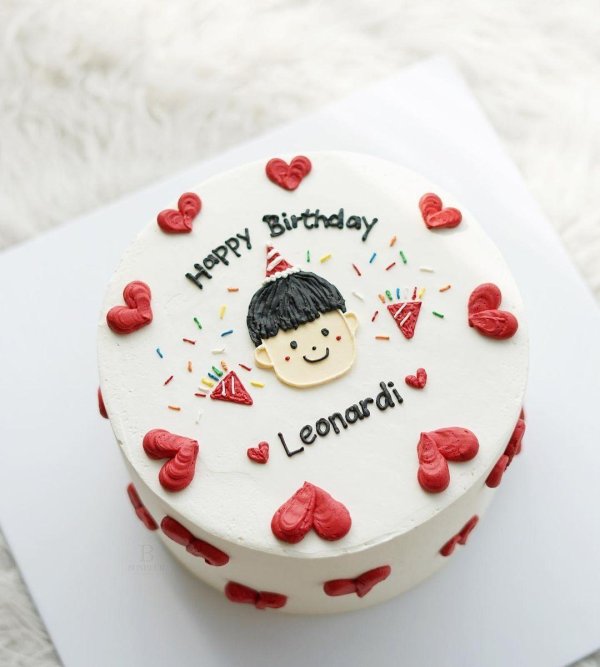 торт на день рождение