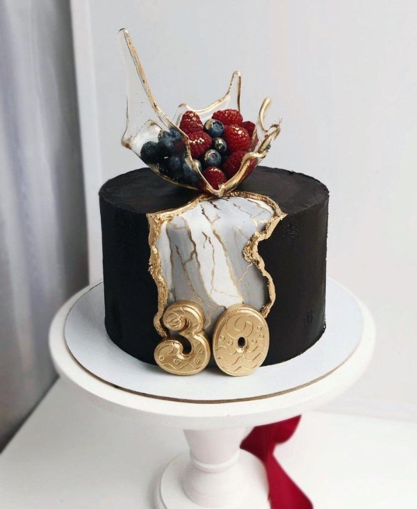 декор торта для мужчины