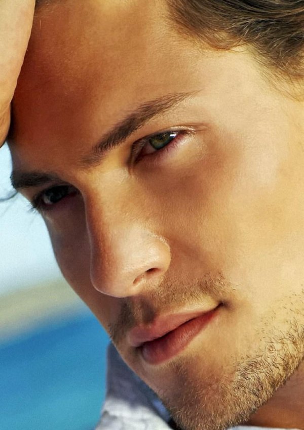 красивые мужские глаза