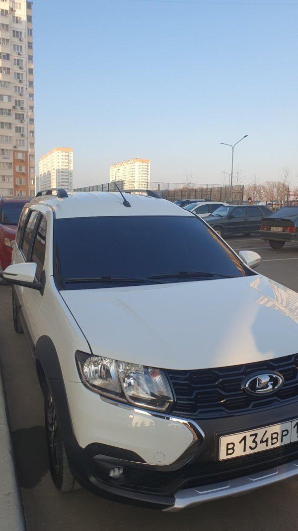 lada largus cross