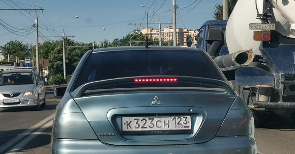 спойлер лансер 9