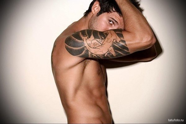 тату мужская