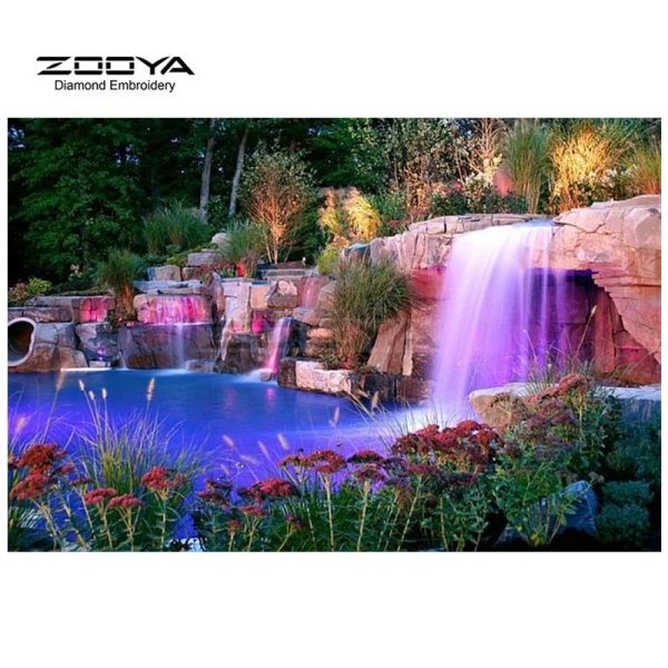 фонтан в саду