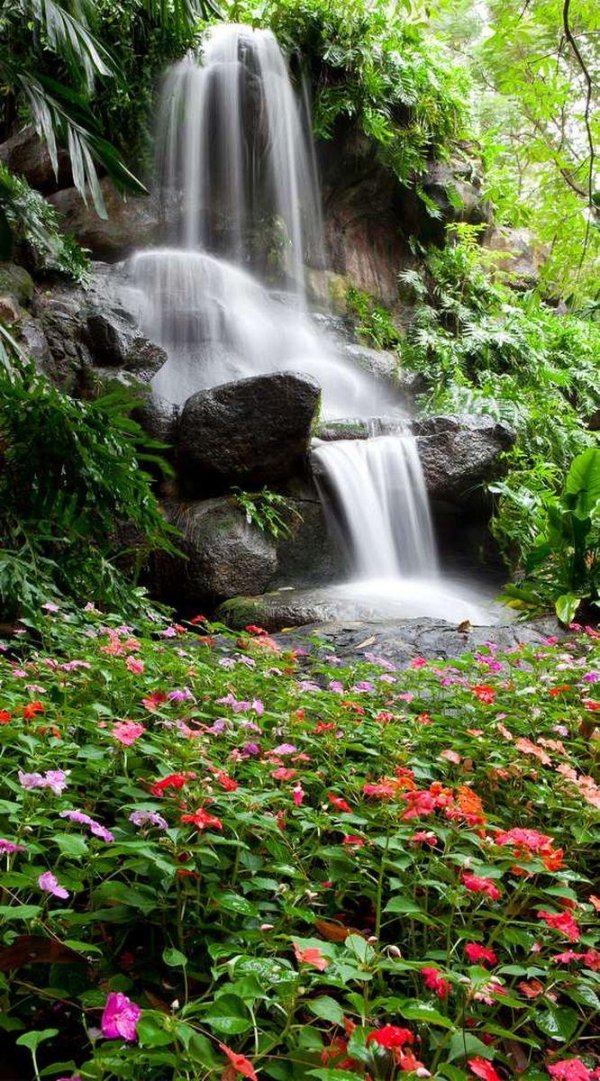 самоклеющиеся фотообои водопад