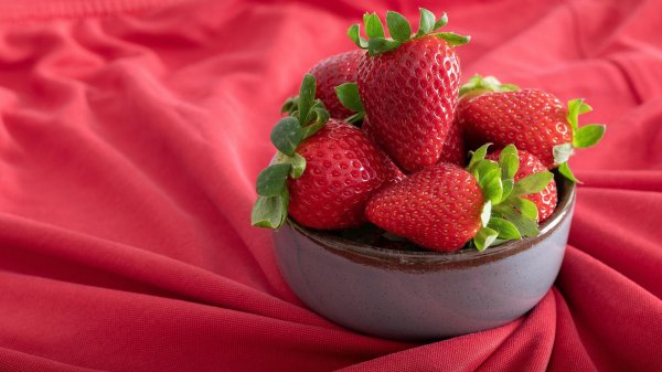 фон клубника