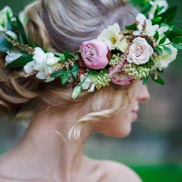 свадебный венок