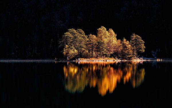 остров на озере