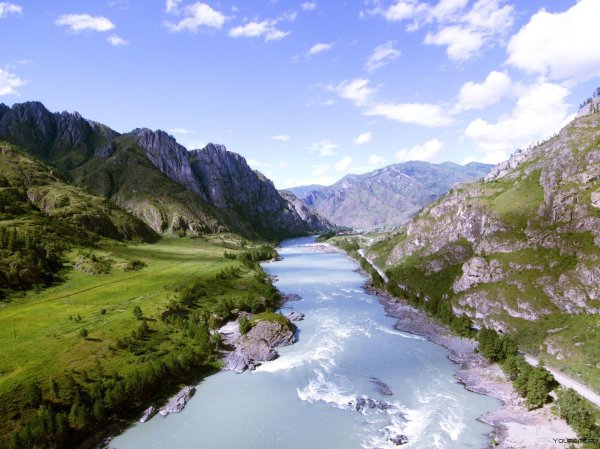 долина реки катунь