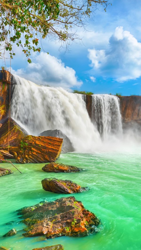 красивые водопады