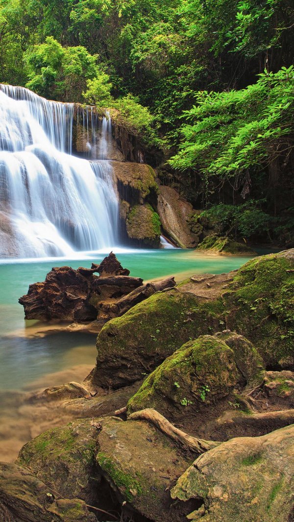красивые пейзажи с водопадами