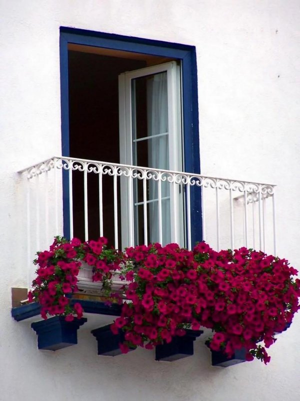 juliet balcony