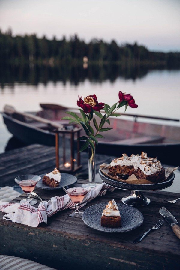 пикник у озера