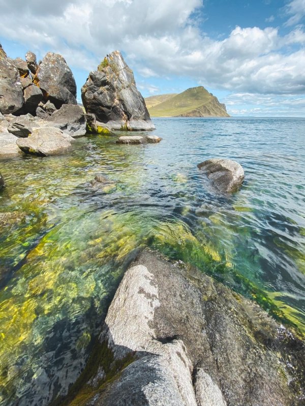 байкал утес