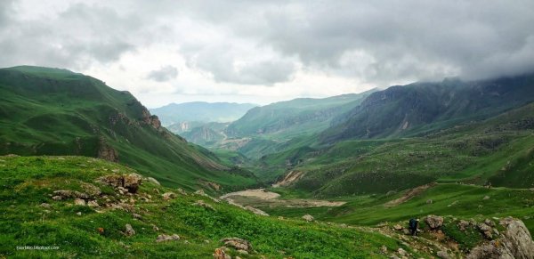 азербайджан каньон тенги